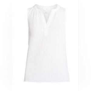 Time and Tru White Sleeveless Blouse